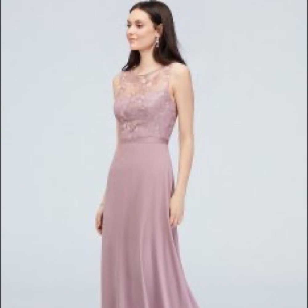 David’s bridal size 12  color quartz bridesmaid dress. Good condition.